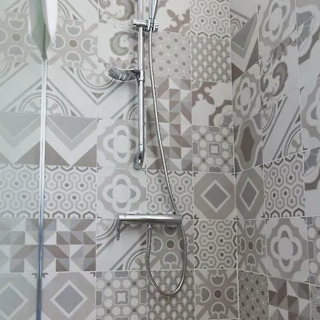 Leomaris Tatil Evi *